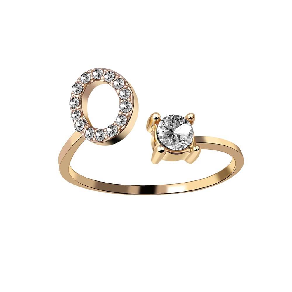 Nyla – Ring mit Buchstaben und Zirkonia