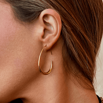 Nica – Moderne goldene Creolen