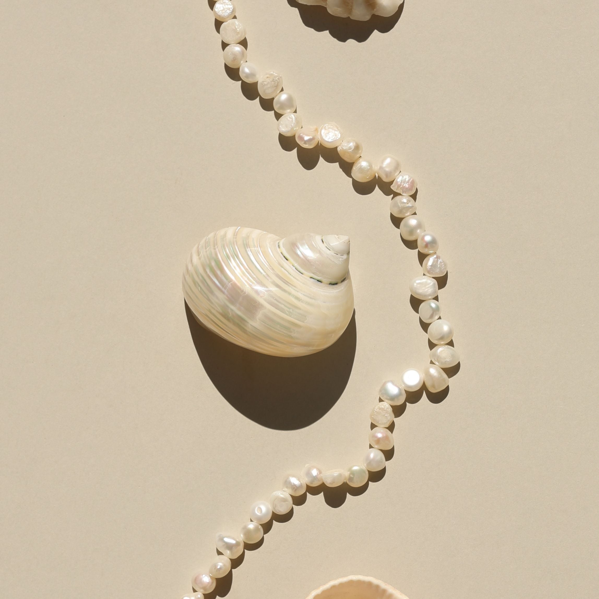 Kara – Kette mit Mini-Perlen